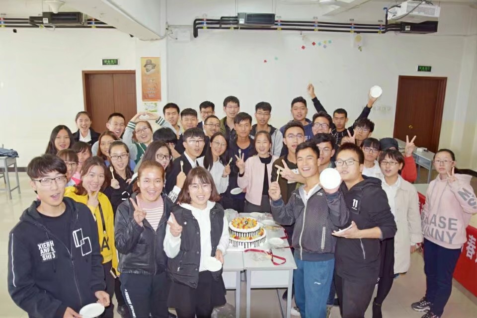 2016级临床3班团支部——温暖你我他